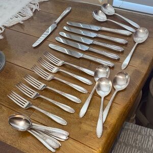 Elegant Silver Cutlery Set